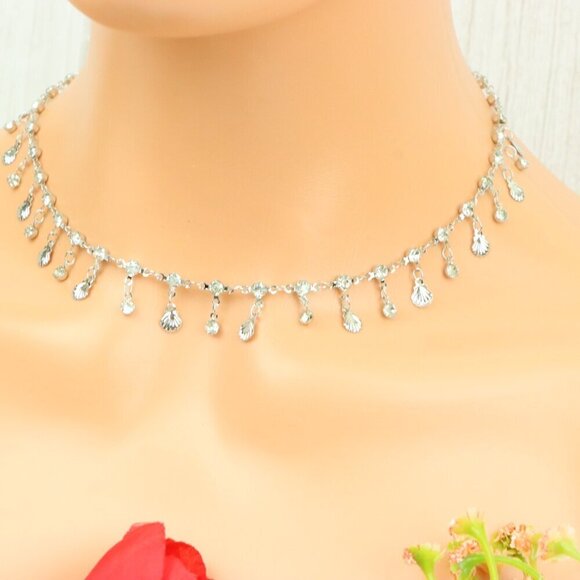 "Minimalist & Elegant Necklace Chain – Perfect for Women & Girls | UNVRC1270 - Picture 10 of 10